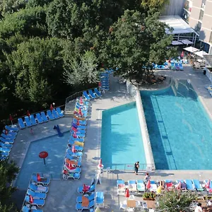 https://slavey.goldensandshotels.net