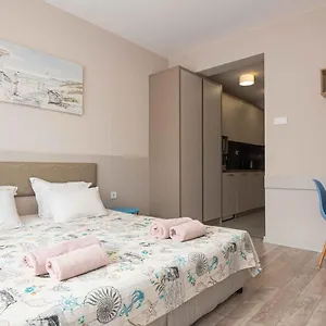 Apartment студио булаир 1 Burgas